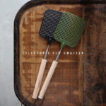 Telescopic Fly Swatter / ハエたたき KIKKERLAND